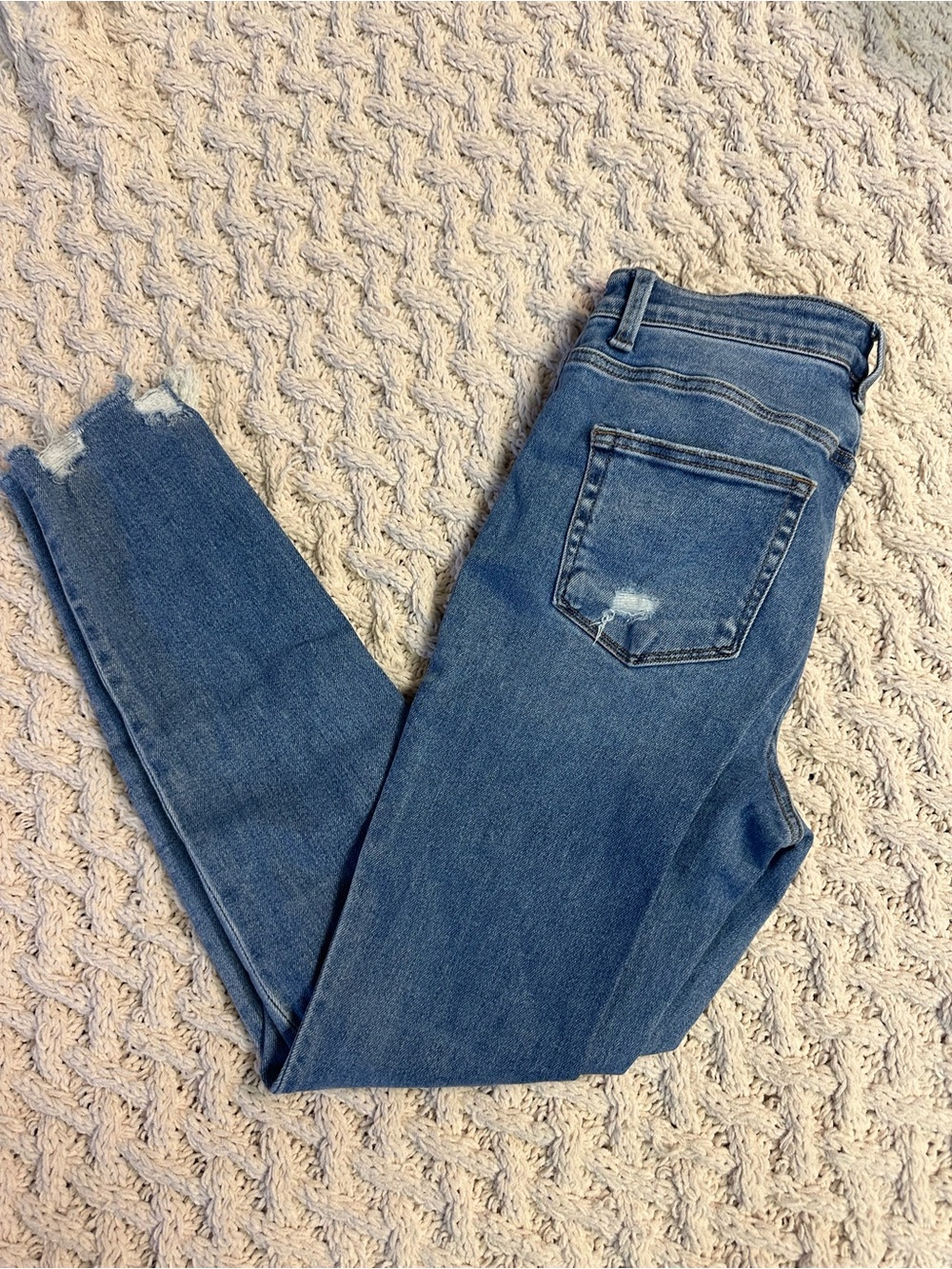 High-Rise Blue Skinny Jeans - Classic Denim
